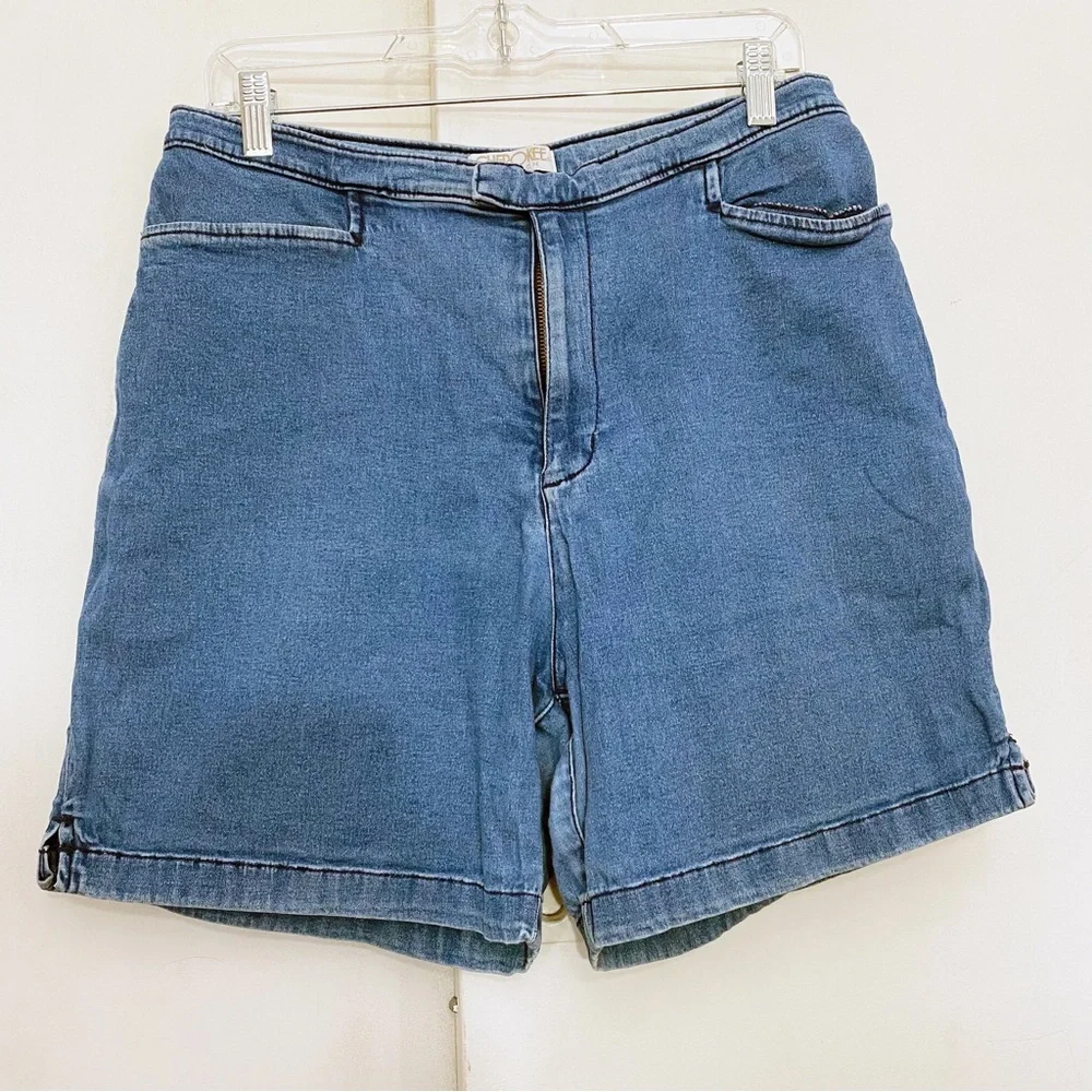 CHEROKEE Bermuda denim jean shorts cotton with a touch of spandex zip 14